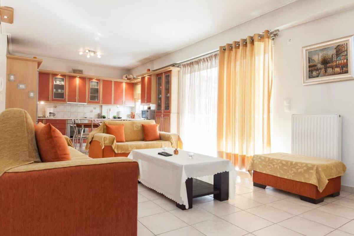 Scenic Balcony Apt In Vibrant Petralona Athens Exterior photo